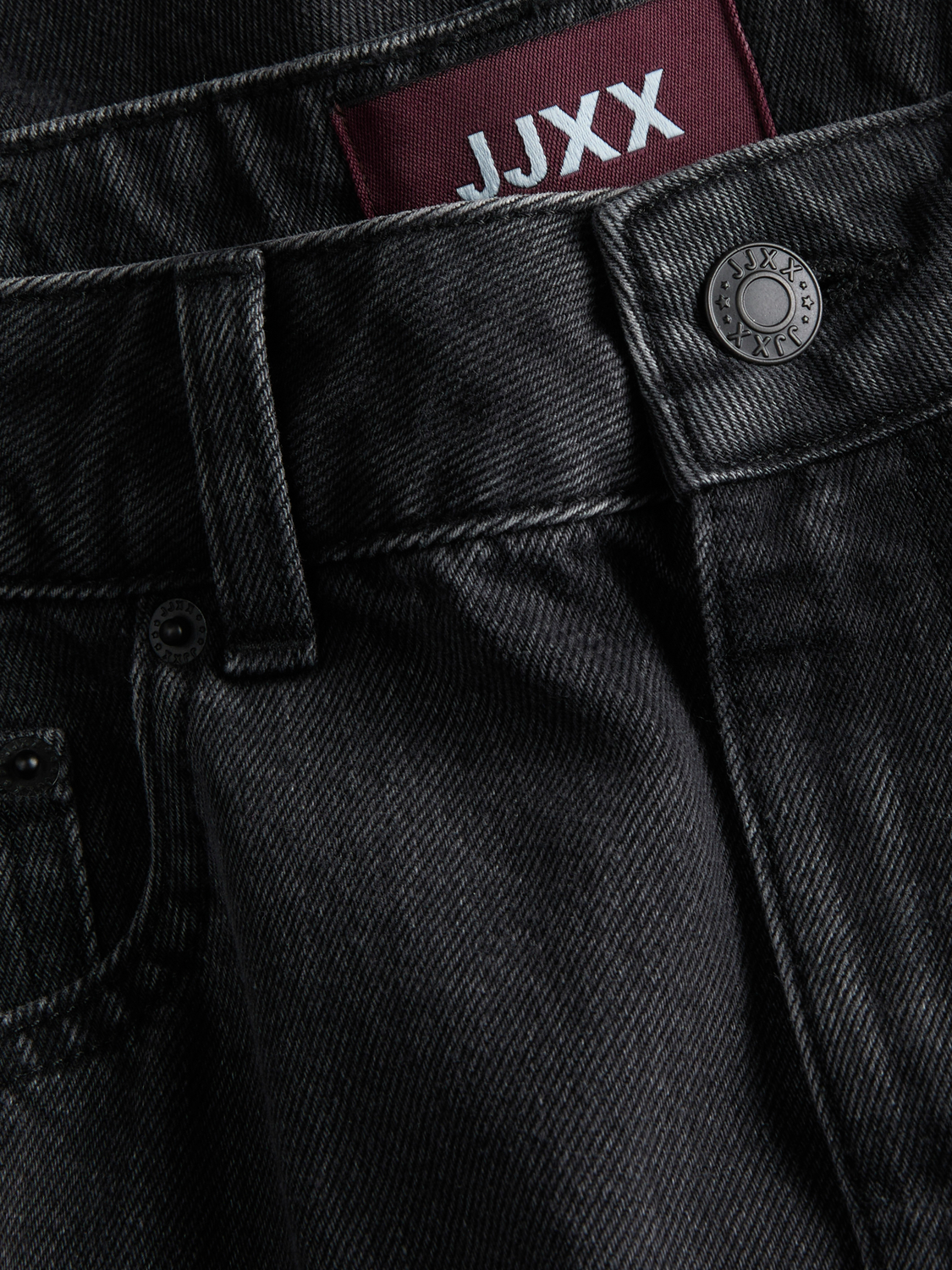 model_shot-detail